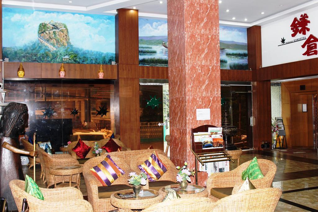 Hotel Kan Kaw Yangón Exterior foto